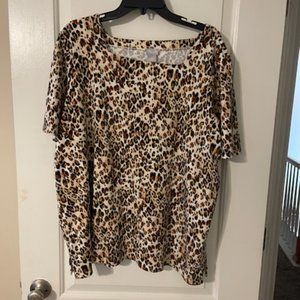Chico's Size 4 (1X) Cheetah print top